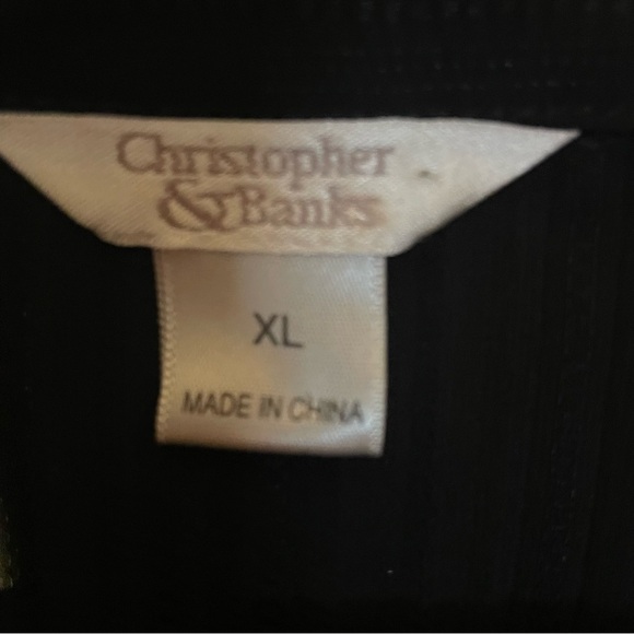 Christopher & Banks women’s black pleated button down long sleeve blouse size XL - Picture 4 of 6